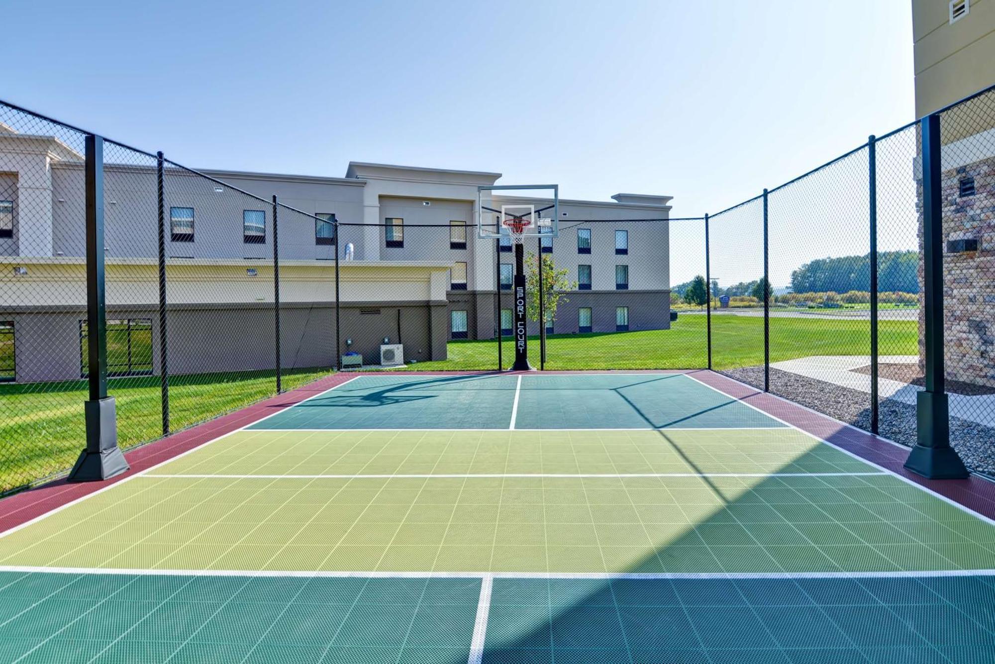 Homewood Suites By Hilton New Hartford Utica Clinton Exterior foto